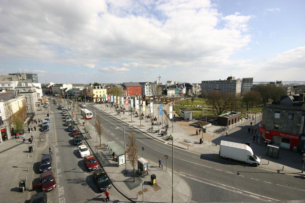 Imperial Hotel Galway Exterior foto